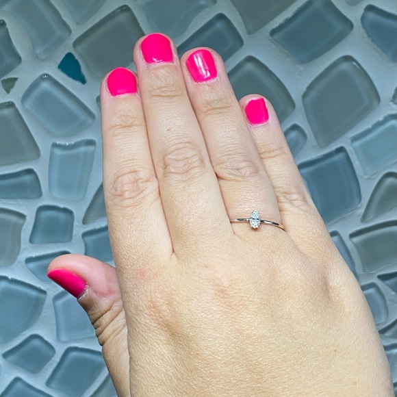 .24 ct diamond ring - Picture 9 of 9